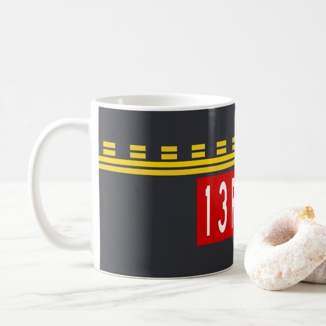 Holding Point Marking 13R-31L Kaffeetasse (Mit Donut)
