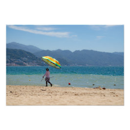Holding Shade am Strand Fotodruck
