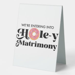 Hole-y Matrix Tischaufsteller