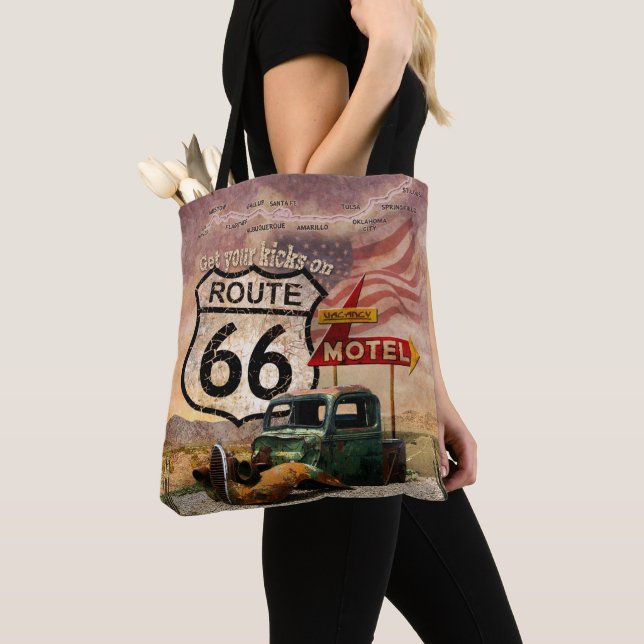 Holen Sie sich Ihre Kicks auf Route 66 Tasche (Von Nahem)