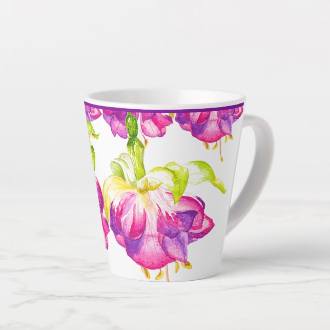 Holi auf einer kleinen Latte-Tasse Milchtasse (Rechte Ecke)