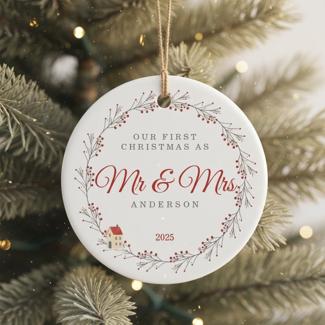Holiday Berry Branch Christmas Newlyweds Keramik Ornament (first christmas married)