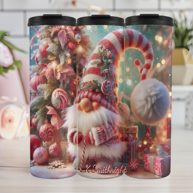 Holiday Gnome mit Geschenken Thermosbecher (Von Creator hochgeladen)