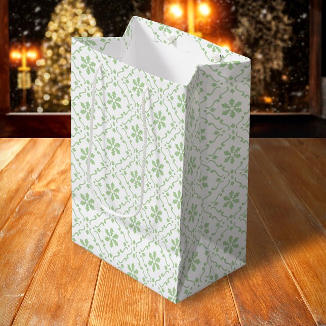Holiday Green Snowflakes Muster Weihnachten Maßges Mittlere Geschenktüte (Simple green snowflake design gift bag)
