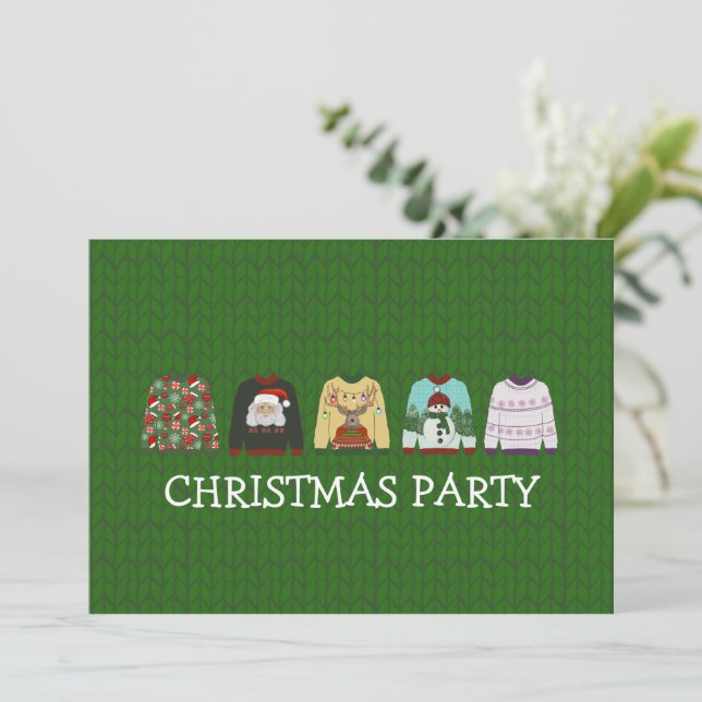 Holiday Green Wool Ugly Christmas Sweater Party Einladung (Stehend Vorderseite)