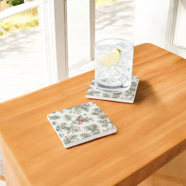 Holiday Woodland Pine & Red Berries Design Steinuntersetzer (Von Creator hochgeladen)