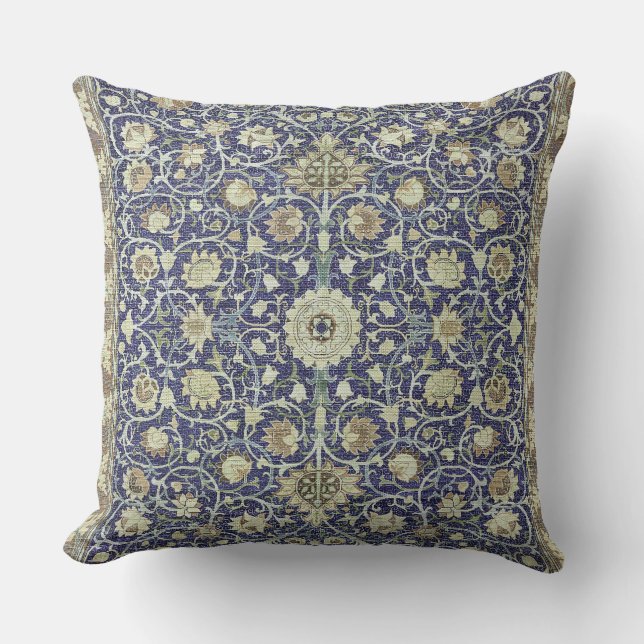 Holland Park Carpet von William Morris Kissen (Vorderseite)