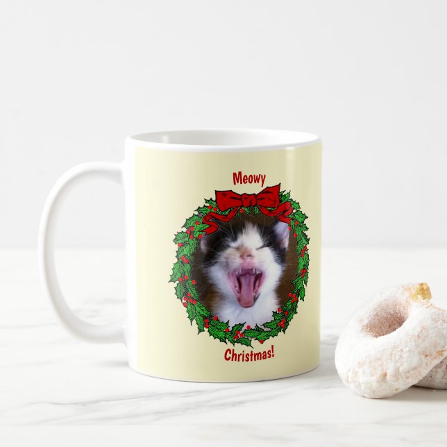 Holly Wreath Frame Meowy Weihnachten Hinzufügen ei Kaffeetasse (Mit Donut)