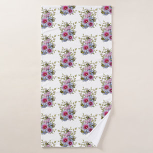 Hollyhocks et fleurs bleues avec bourdons