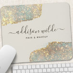 Holografische Signatur-Script Moderner Glam-Glitze Mousepad<br><div class="desc">Holografisches Signaturskript Modernes Glam Glitzer Mouse Pad. Dieses Design besticht durch ein elegantes Schriftart-Set im Stile eines Signatur-Skripts vor einem schönen,  modernen,  strahlenden Hintergrund. Ideal für einen Schönheitssalon,  einen Friseur,  einen Schminkkünstler oder Kosmetologen.</div>