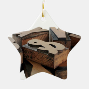 Holzbuchstabehut-Sternverzierung Keramik Ornament