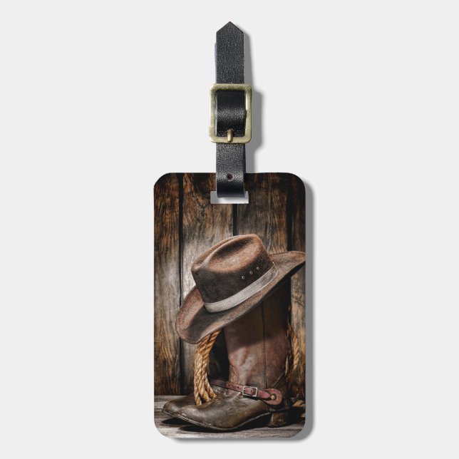 hölzerne Cowboystiefel der Westernlandbraunscheune Gepäckanhänger (Vorderseite vertikal)