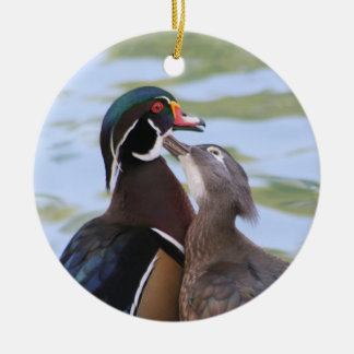 Hölzerne Enten-Kuss Keramik Ornament