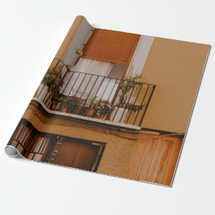 HOLZFENSTER MIT GRÜNEN PFLANZE GESCHENKPAPIER