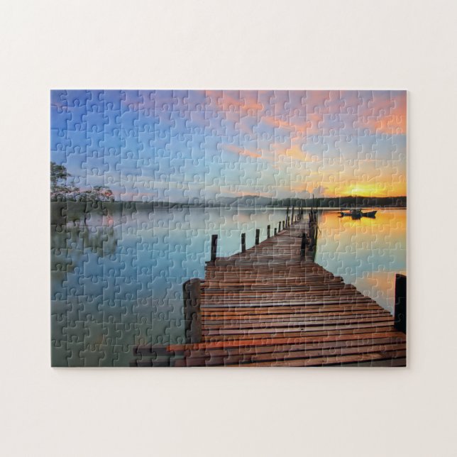 Holzheck-Seascape in farbenfrohen Sonnenuntergang (Horizontal)