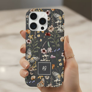 Holzkohlegraue Wildblumen Florale Monogrammierte iPhone 15 Pro Hülle