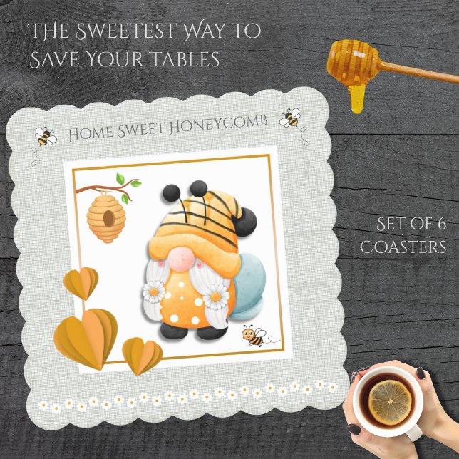 Home Sweet Honeycomb Bienen-Gnom Untersetzer-Set Untersetzer (Protect your furniture and bring a buzz of joy to your home with this adorable Bee Gnome Coaster)