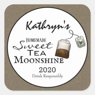 Homemade Sweet Tee Moonshine Personalisiert Quadratischer Aufkleber