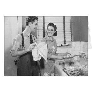 Homme et femme faisant des plats