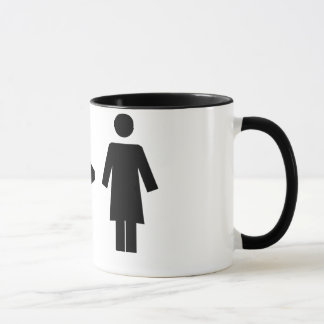 Homme plus grand que la tasse de femme