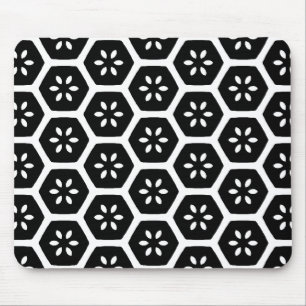 Honeycomb-Blume v1 Mousepad