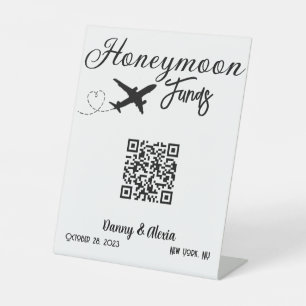 Honeymoon Funds QR Code Hochzeitsflugzeug Sockelschild