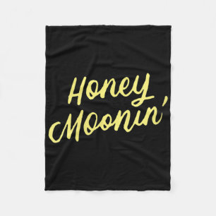 Honeymoonin Bride Groom Honeymoon Vacation Fleecedecke