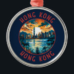 Hongkong China Retro-Distressed Circle Ornament Aus Metall<br><div class="desc">Hongkong Retrovektor-Reisedesign. Eine Mischung aus Ost und West: Hongkong besticht durch eine faszinierende Mischung aus chinesischen und Western-Einflüssen.</div>