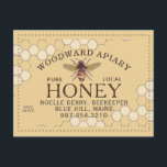 Honigwabenkraut-Honigbienengelb Postkarte<br><div class="desc">Apiary Postcard mit Honigbiene und gepunkteter Grenze auf honiggelbem Hintergrund. Nutzen Sie diese Karte,  um auf der Rückseite für allgemeine Veranstaltungen mit elegantem Wabenhintergrund zu werben.</div>