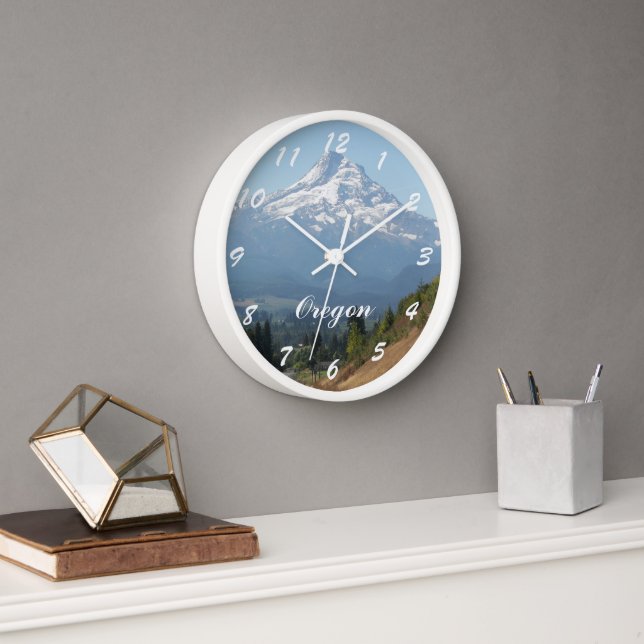 Hood River Valley and Mount Hood, Oregon Wanduhr (Büro)