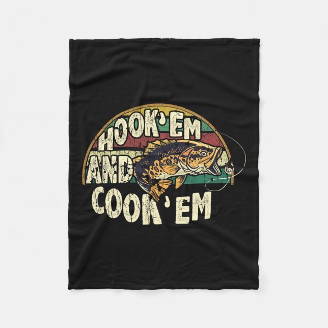 Hook Em Cook Em Go Vintager Fang Fleecedecke (Vorderseite)