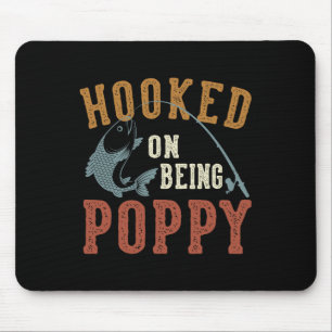 Hooked on be Poppy Vatertag Fischen Mohn Mousepad