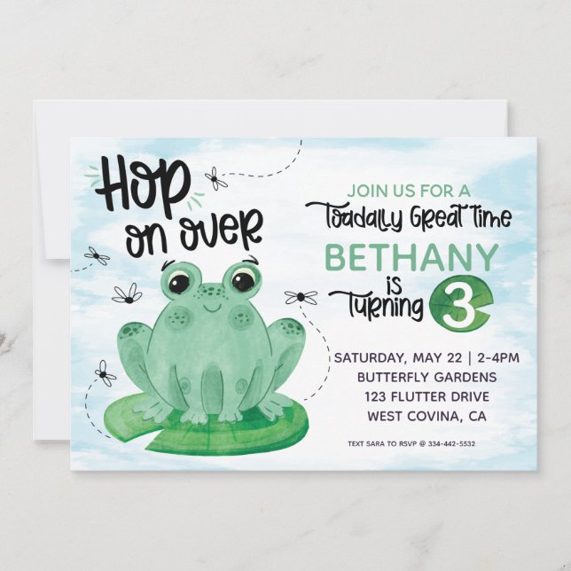 Hop on Over Watercolor Frog Birthday Einladung (Vorderseite)