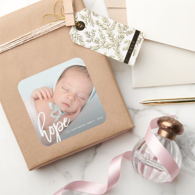Hope Brush Script mit Foto, Name und Jahr Quadratischer Aufkleber (Schenken)