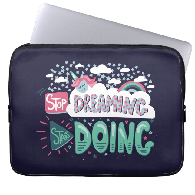 Hör auf zu träumen, mach Dunkelblau. Laptopschutzhülle (Vorderseite)