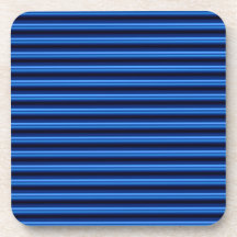 Horizontale Bars aus blauem Metall