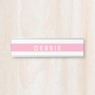 Horizontale Streifen aus individuelle Name, rosa u Türschild
