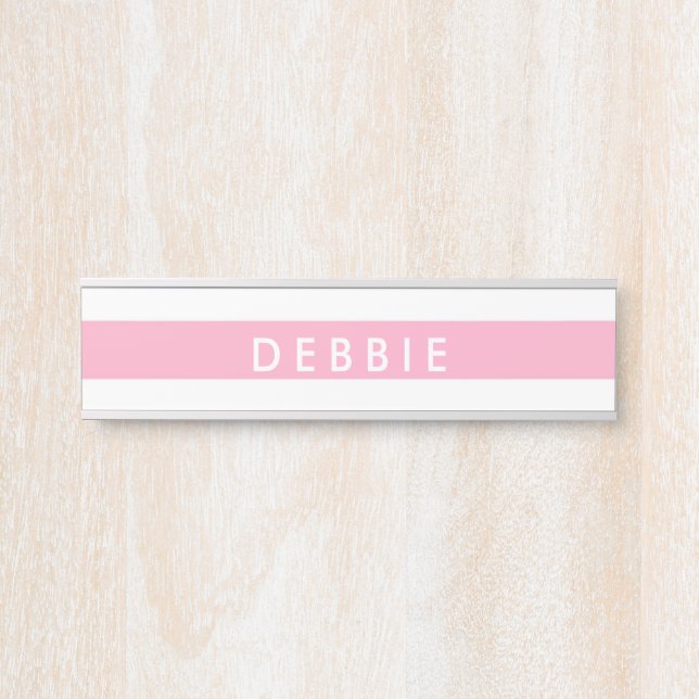 Horizontale Streifen aus individuelle Name, rosa u Türschild (Vorderseite )