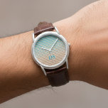 Horizontale Streifen, braun und blau, Monogramm Armbanduhr<br><div class="desc">Eine stilvolle Armbanduhr mit horizontalen Streifen in Braun, Beige und Blau in einem modernen minimalistischen Design mit einer Touch von Strandvibes.</div>