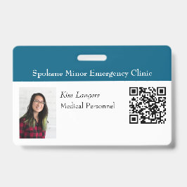 Horizontales ID-Foto und QR-Code-Abzeichen Generis Ausweis