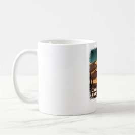 Horizonte unter den Wüstenhimmeln jagen Kaffeetasse