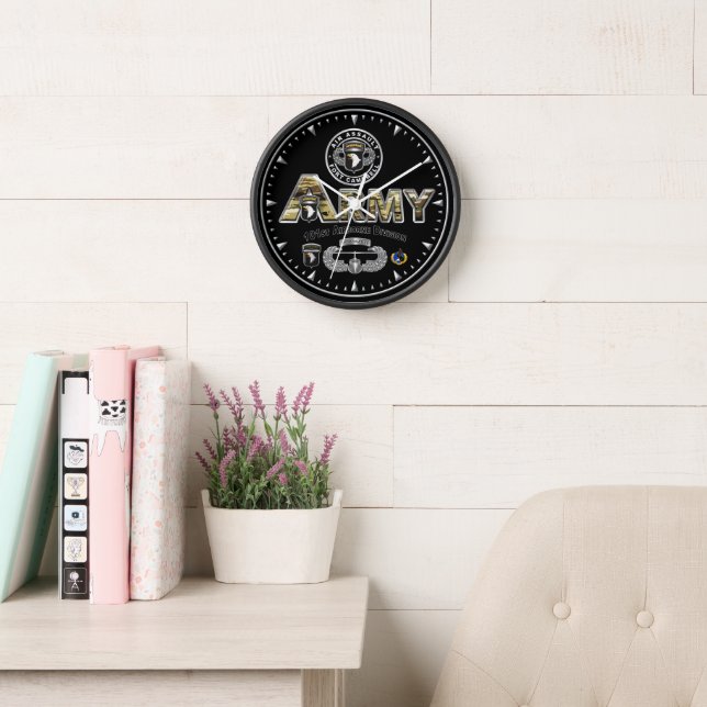 Horloge 101e division aéroportée Vétéran (Salle de lecture)
