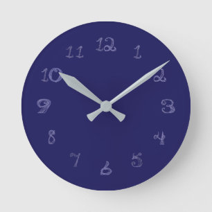 horloge bleue profonde avec numéros de police de t
