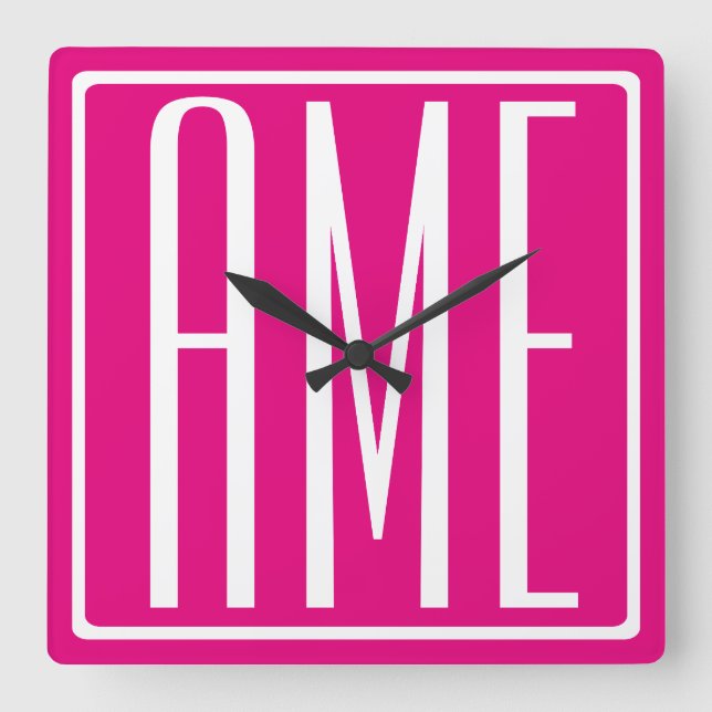 Horloge Carrée 3 Initiales Monogramme | Blanc sur rose chaud (Recto)