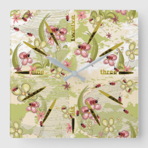 Horloge Carrée Adventure Ditsy Ladybirds