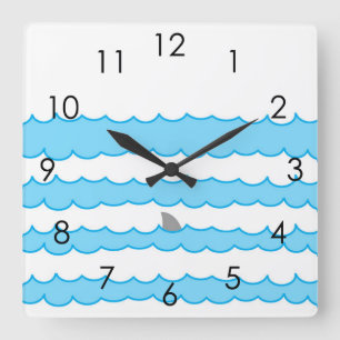 Horloge Carrée Aileron lunatique drôle de requin sur