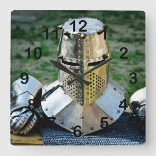 Horloge Carrée Armure