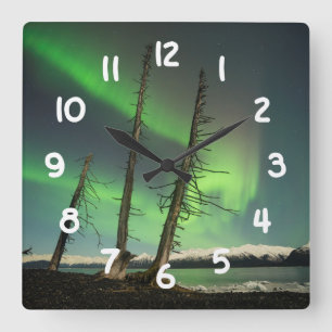 Horloge Carrée Aurora d'épinette oubliée