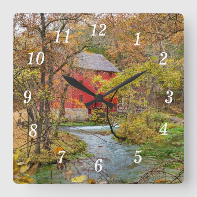 Horloge Carrée Automne À L'Horloge Murale Alley Mill (Recto)