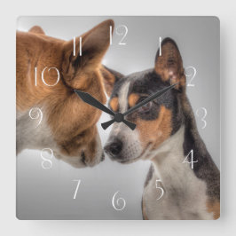 Horloge Carrée Basenji et Friend
